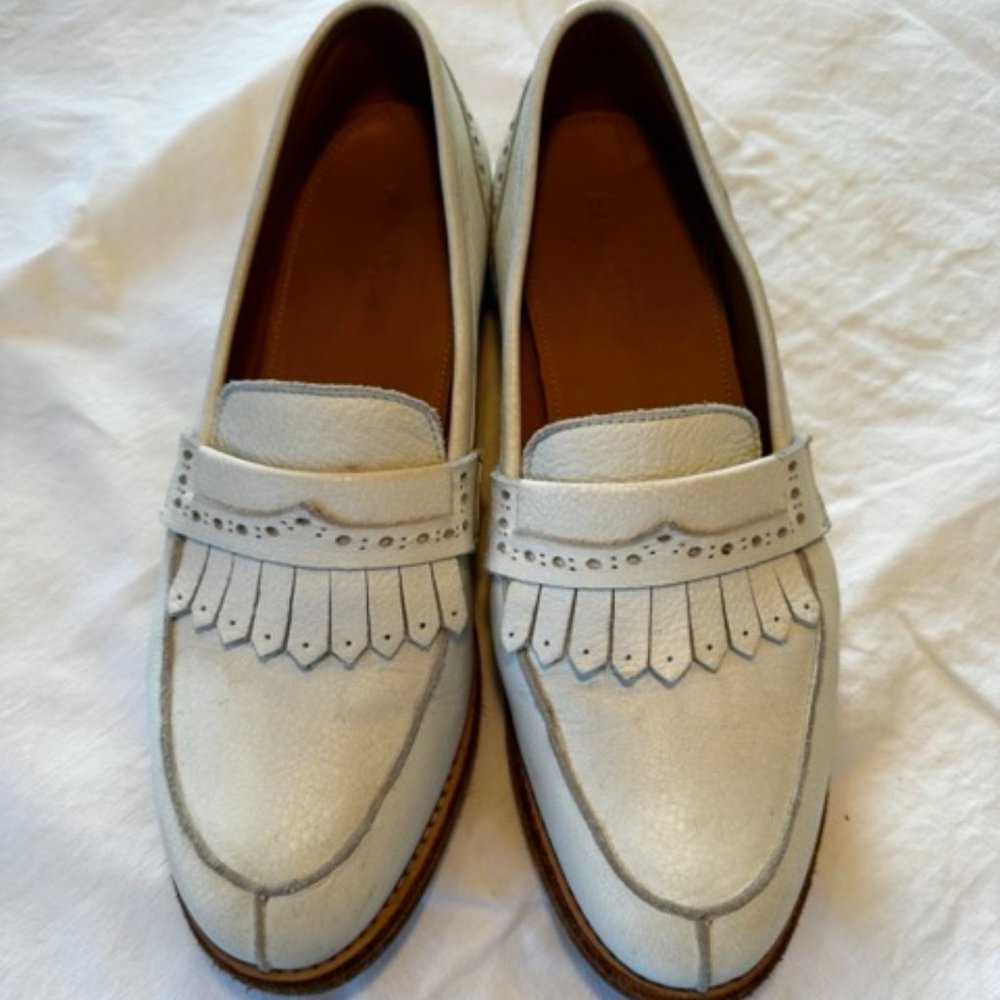 *LIKE NEW* Blackstone White Loafer Sz. 39